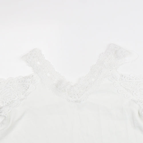 Preworn Womens White Polyester Basic Blouse Size S V-Neck - Cold Shoulder