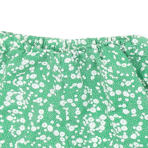 Preworn Womens Green Floral Polyester Basic Shorts Size S Regular Pull On