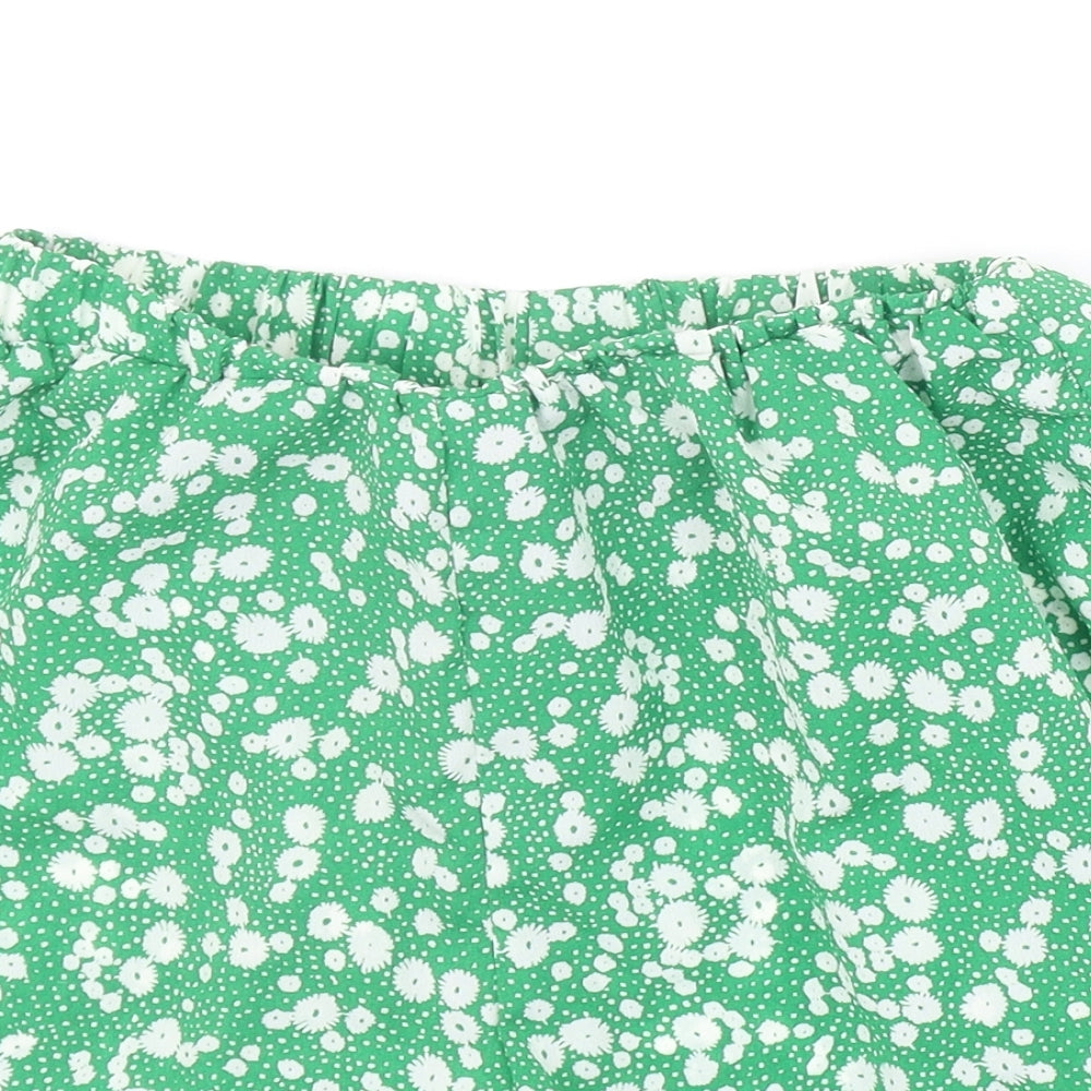 Preworn Womens Green Floral Polyester Basic Shorts Size S Regular Pull On