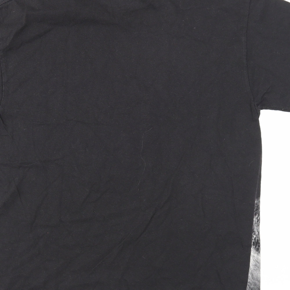 Universal Studios Mens Black Cotton T-Shirt Size M Round Neck - Dinosaur