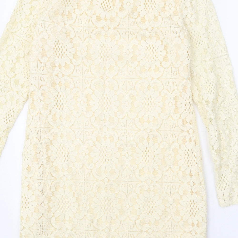 Darling Womens Beige Geometric Cotton Shift Size 8 Round Neck Button