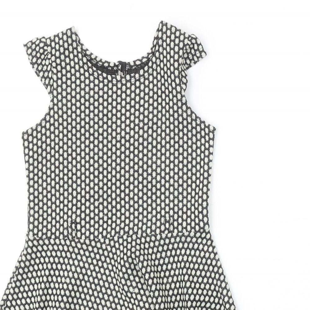 Nutmeg Girls Black Geometric Acrylic Fit & Flare Size 6-7 Years Round Neck Button