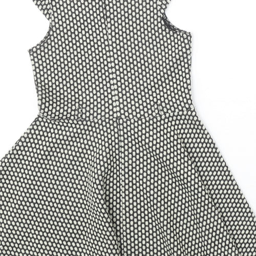 Nutmeg Girls Black Geometric Acrylic Fit & Flare Size 6-7 Years Round Neck Button