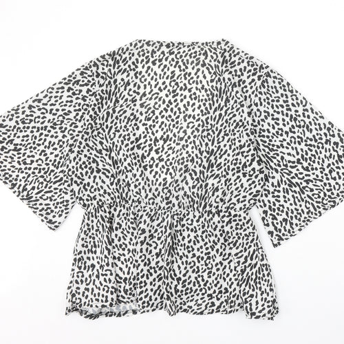 PRETTYLITTLETHING Womens White Animal Print Polyester Basic Blouse Size 14 V-Neck - Leopard Print Angel Sleeve