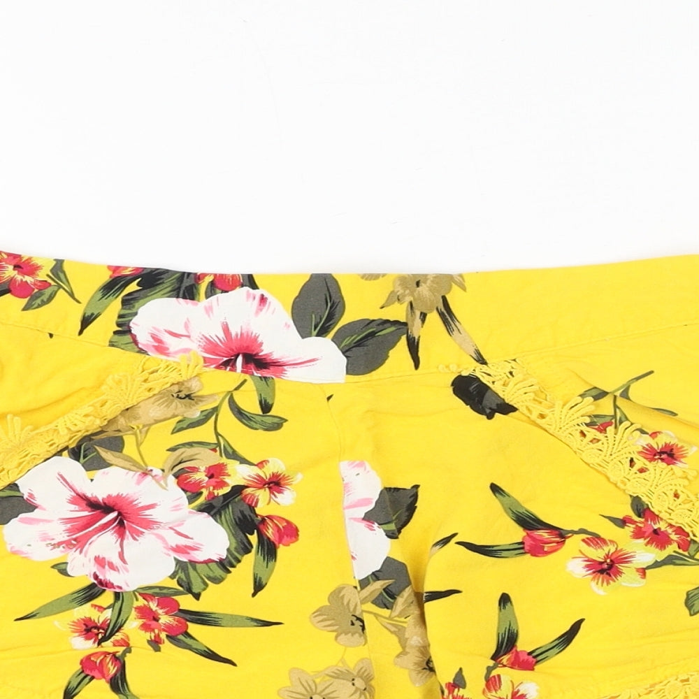 Peacocks Womens Yellow Floral Viscose Basic Shorts Size 8 Regular Pull On