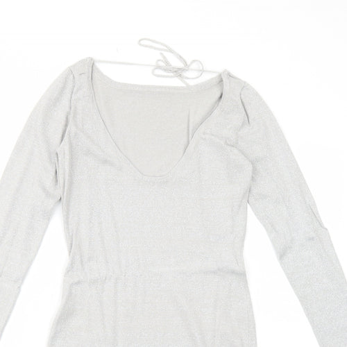 Preworn Womens Silver Polyester A-Line Size M V-Neck Pullover