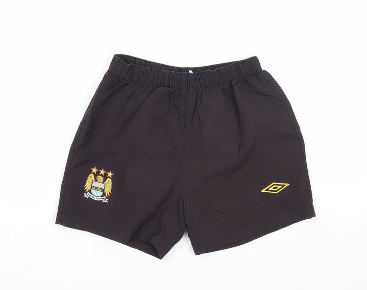 Umbro Boys Black Polyester Sweat Shorts Size 4-5 Years Regular - M.C.F.C