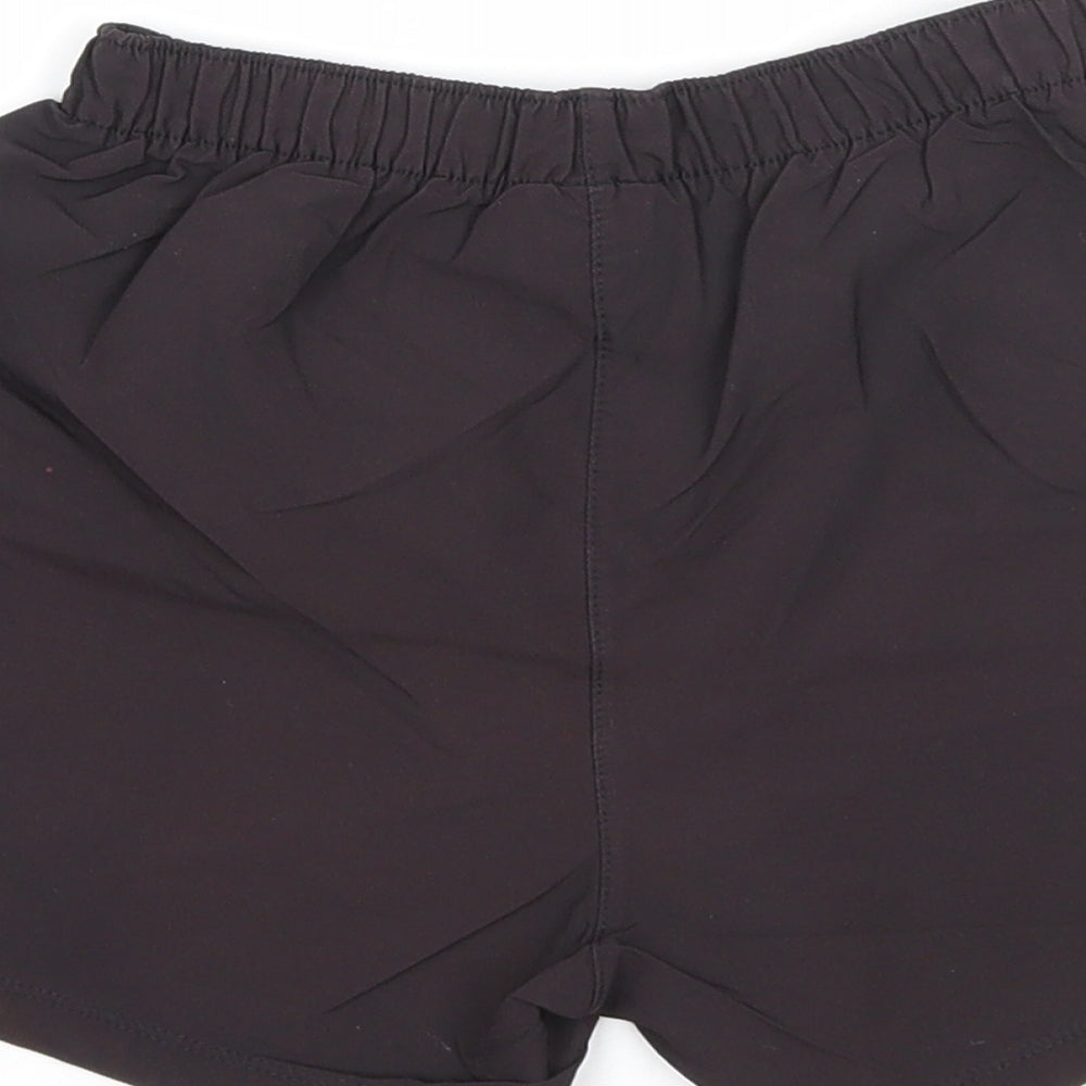 Umbro Boys Black Polyester Sweat Shorts Size 4-5 Years Regular - M.C.F.C