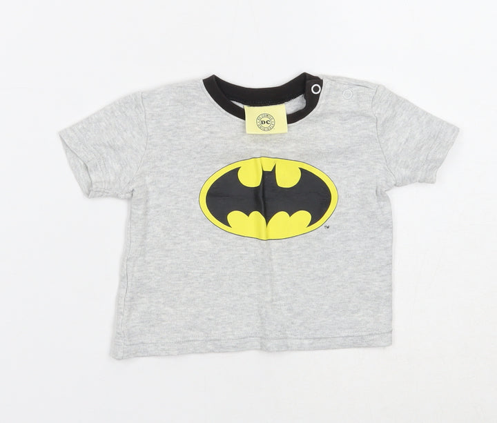 DC Comics Boys Grey Cotton Basic T-Shirt Size 3-6 Months Round Neck Snap - Batman