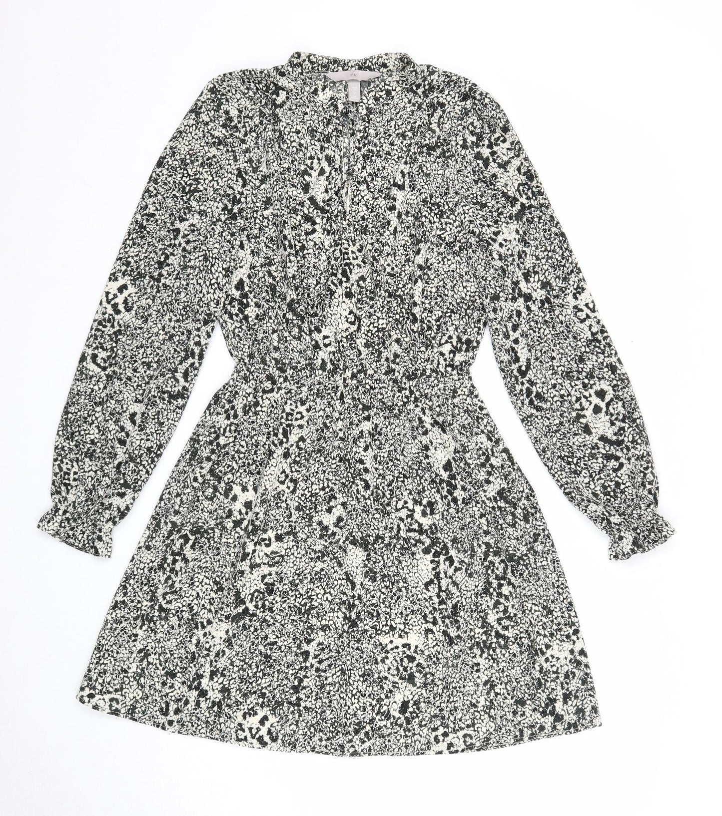 H&M Womens Black Geometric Polyester A-Line Size 6 V-Neck Tie