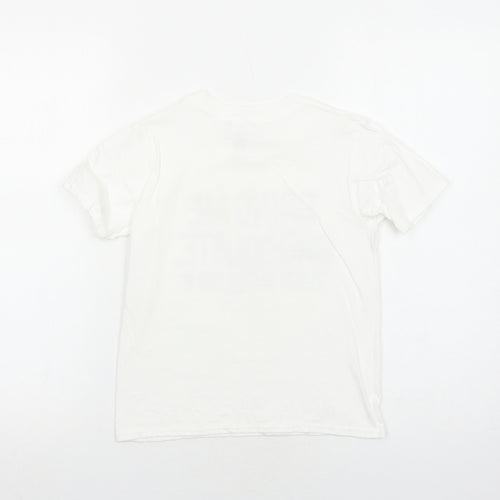 Gildan Boys White Cotton Pullover T-Shirt Size 7-8 Years Round Neck Pullover - Bring Me Chocolate