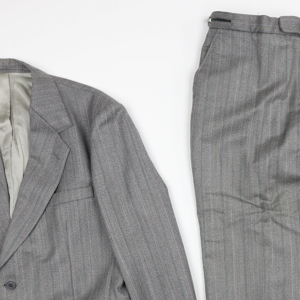 Magee Mens Grey Striped Wool 2 Piece Suit Size 40 Regular