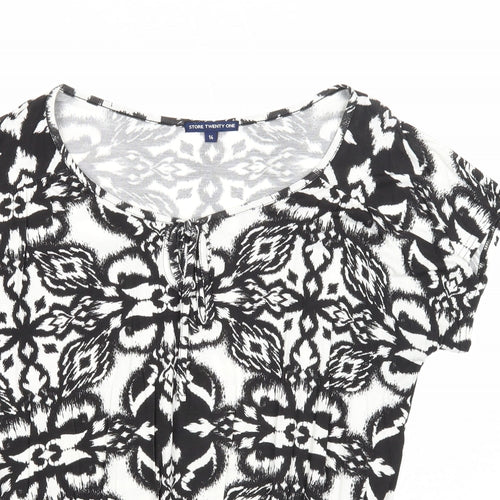 Store Twenty One Womens Black Geometric Viscose Basic T-Shirt Size 14 Round Neck