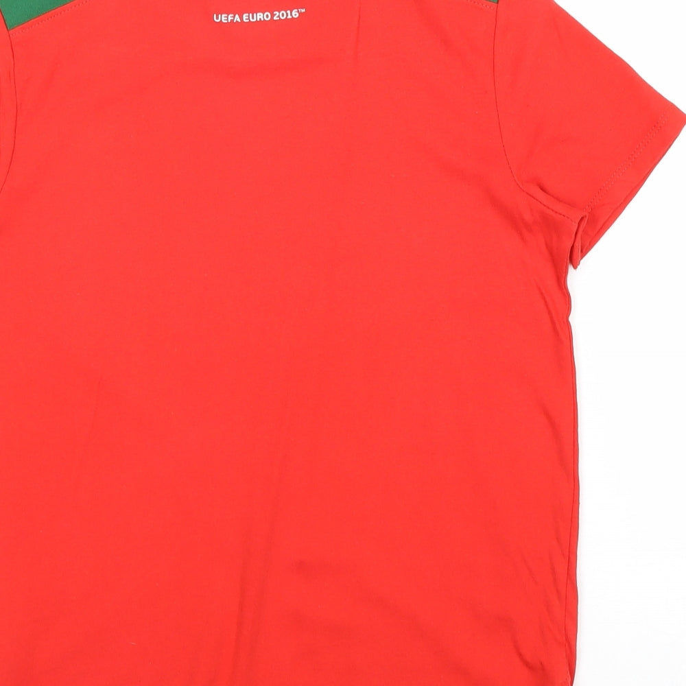 Uefa Boys Red Herringbone 100% Cotton Basic T-Shirt Size 7-8 Years Round Neck Pullover - Wales Euro 2016