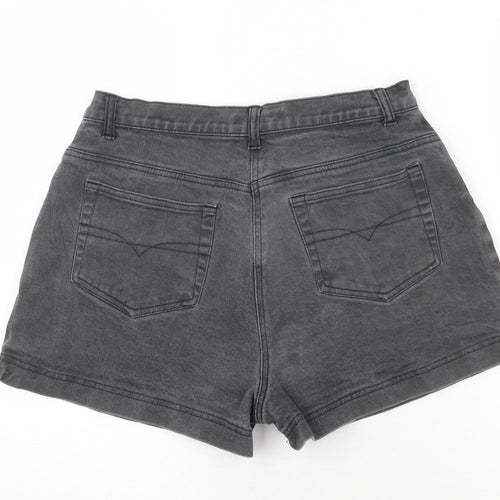Denim Clothing Company Womens Grey Cotton Mom Shorts Size 30 in Regular Zip