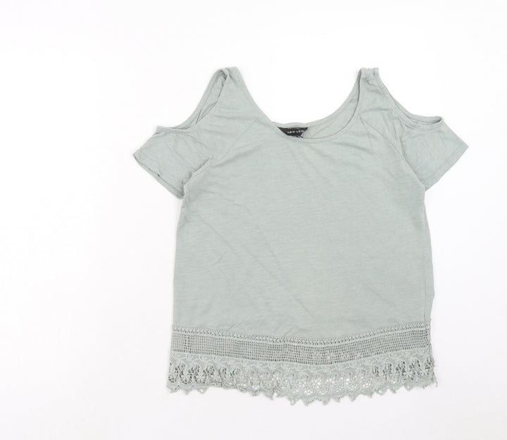 New Look Womens Green Cotton Basic T-Shirt Size 8 Round Neck - Cold Shoulder, Lace Detail