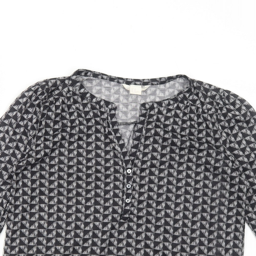 H&M Womens Black Geometric Polyester Basic T-Shirt Size XS V-Neck