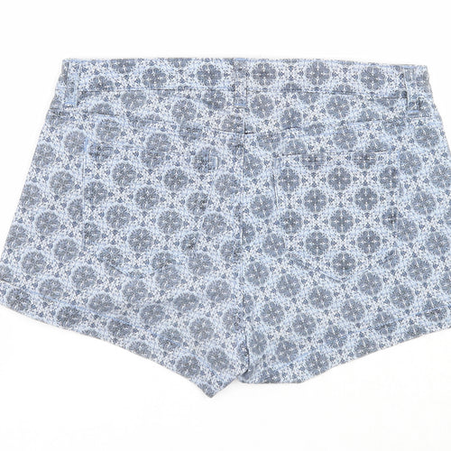 H&M Womens Blue Geometric Cotton Mom Shorts Size 6 Regular Zip