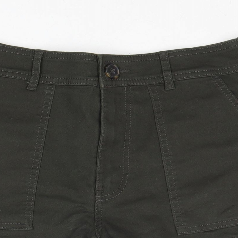 H&M Womens Green Cotton Mom Shorts Size 8 Regular Zip