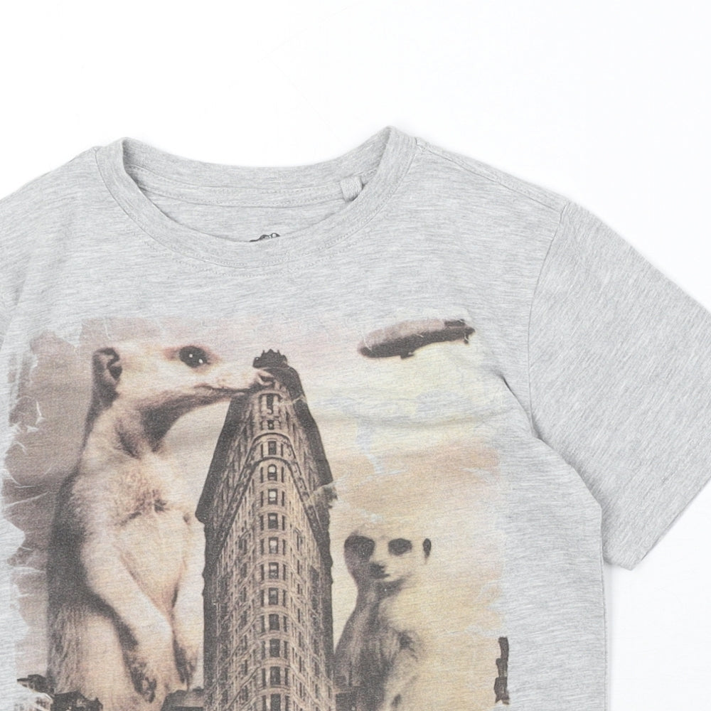 Debenhams Boys Grey Cotton Basic T-Shirt Size 7-8 Years Round Neck Pullover