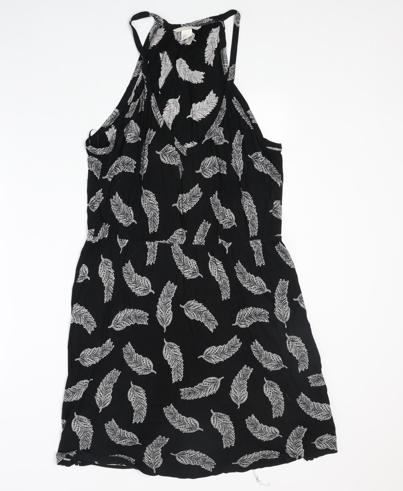 H&M Womens Black Geometric Viscose A-Line Size M V-Neck Pullover - Feather Pattern