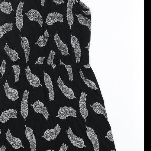 H&M Womens Black Geometric Viscose A-Line Size M V-Neck Pullover - Feather Pattern