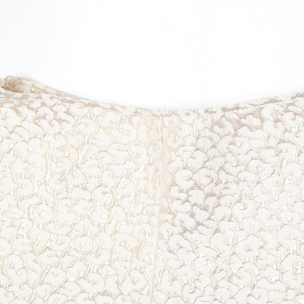 PRETTYLITTLETHING Womens Gold Geometric Polyester Basic Shorts Size 10 Regular Zip