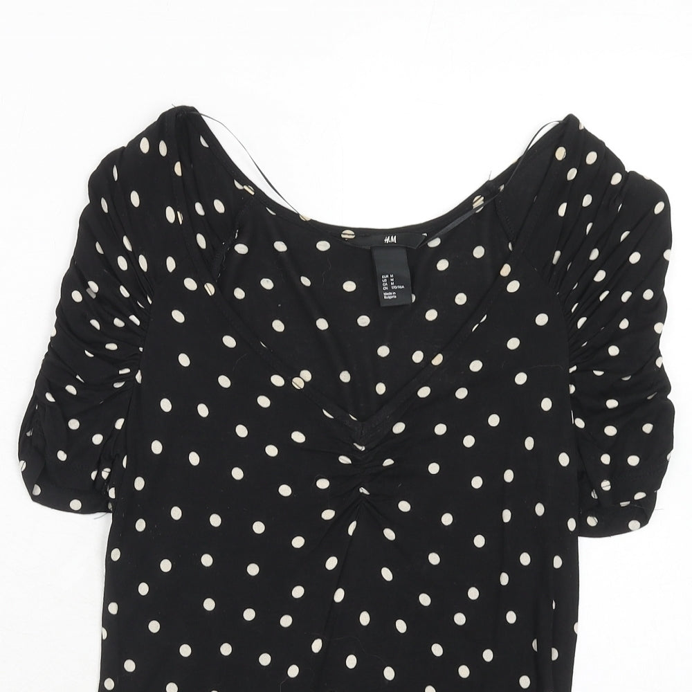 H&M Womens Black Polka Dot Viscose Basic T-Shirt Size M V-Neck - Ruched Sleeves