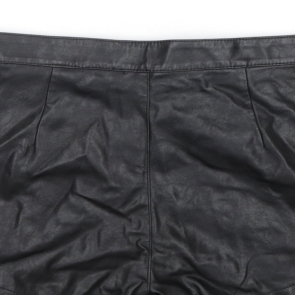 Divided by H&M Womens Black Polyester Hot Pants Shorts Size 14 Regular Zip - Faux Leather