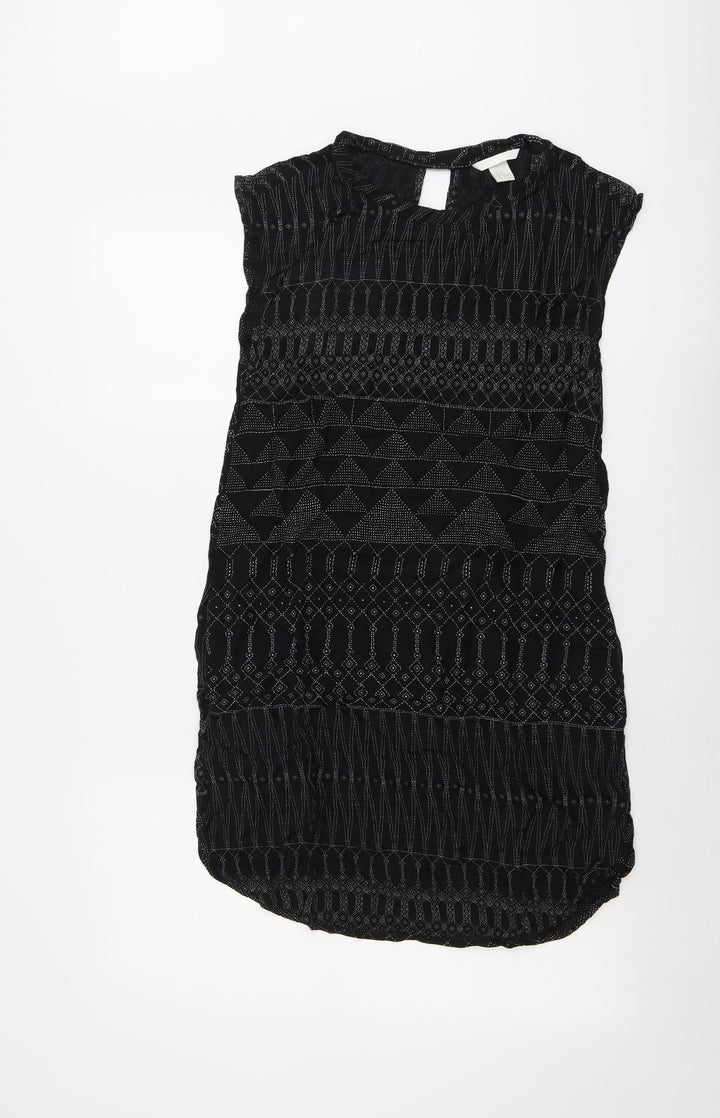 H&M Womens Black Geometric Viscose Shift Size 8 Round Neck Button