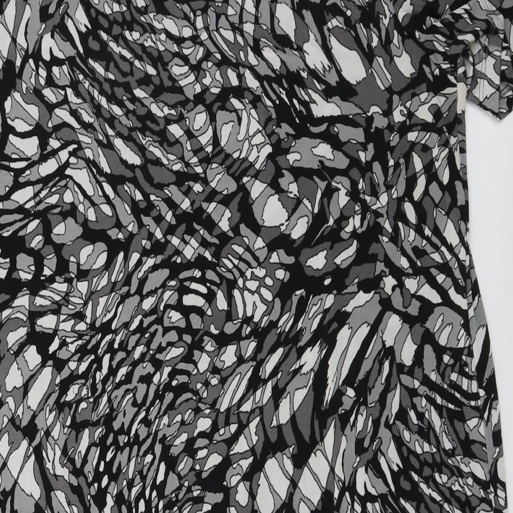 Kim&Co Womens Black Geometric Polyester Basic T-Shirt Size XL Round Neck