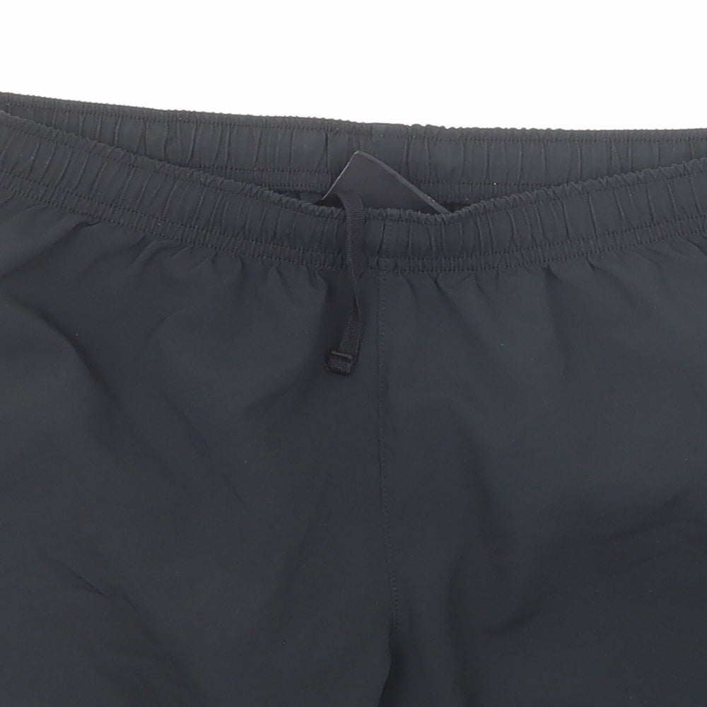 Umbro Boys Black Polyester Sweat Shorts Size 12 Years Regular
