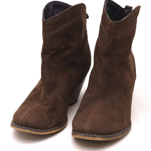 Peacocks Womens UK Size 3 Brown Suede Ankle Boots